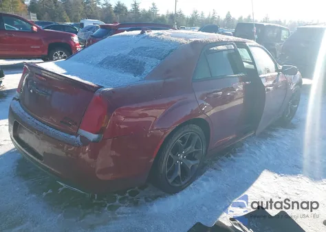 2023 Chrysler 300 300S z USA, uszkodzony, nr VIN 2C3CCABT7PH577524